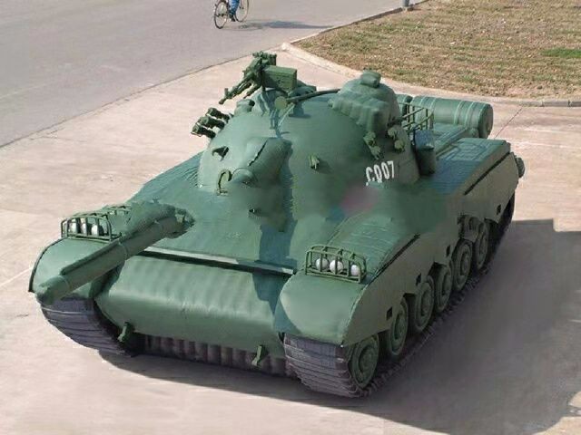 毛道乡军用充气坦克车